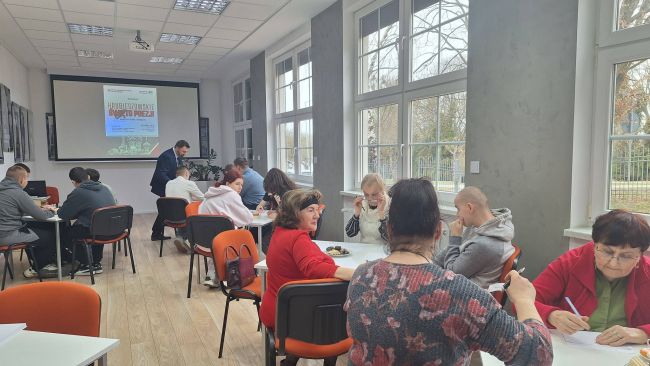 na zdjęciu uczestnicy Hrubieszowskiego Święta Poezji