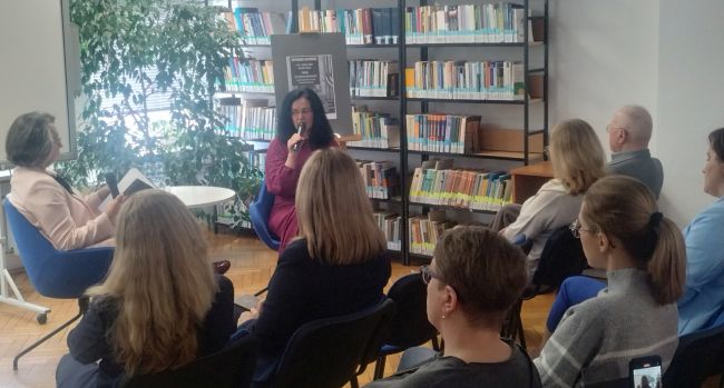 Gość spotkania prof. Sabina Bober i prowadząca dr Dorota Mach